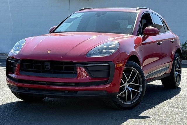 Used 2025 Porsche Macan