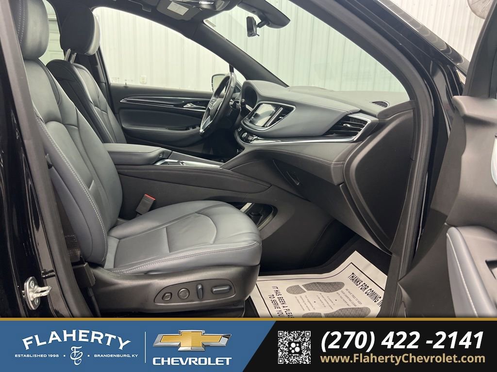 Used 2024 Buick Enclave Premium image 15