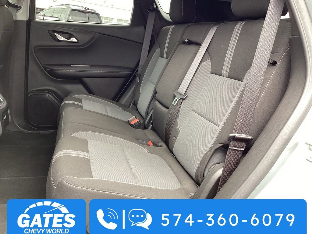 Used 2025 Chevrolet Blazer LT AWD/4WD image 14