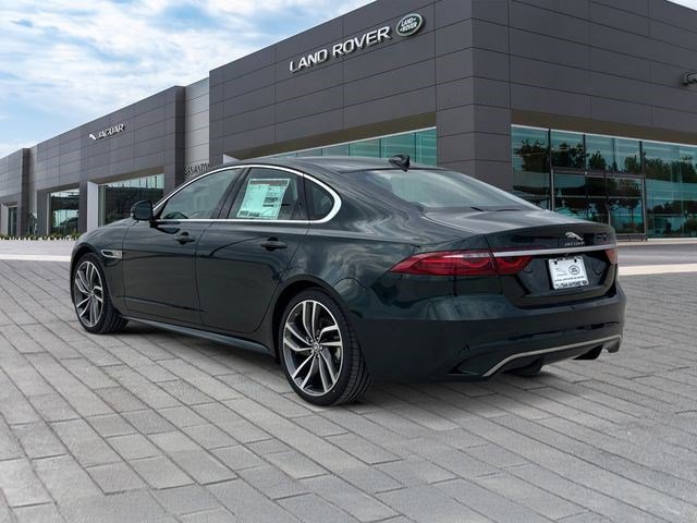 New 2024 Jaguar XF R-Dynamic SE AWD/4WD image 3