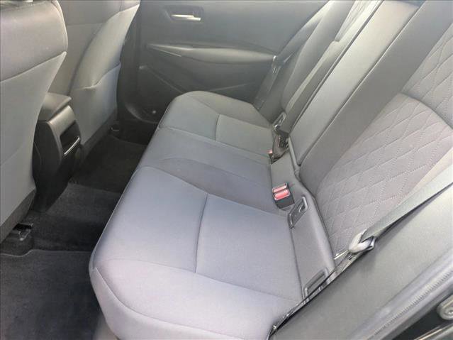 Used 2020 Toyota Corolla LE image 15
