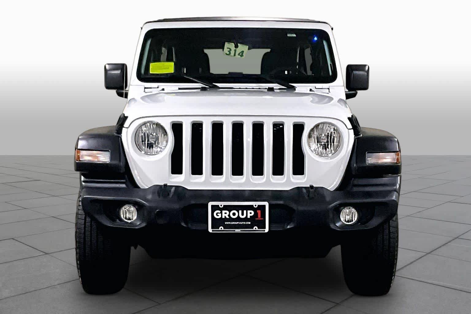 Used 2022 Jeep Wrangler Unlimited Sport AWD/4WD image 3
