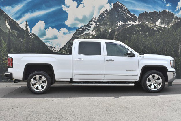 Used 2018 GMC Sierra 1500 SLT AWD/4WD image 2