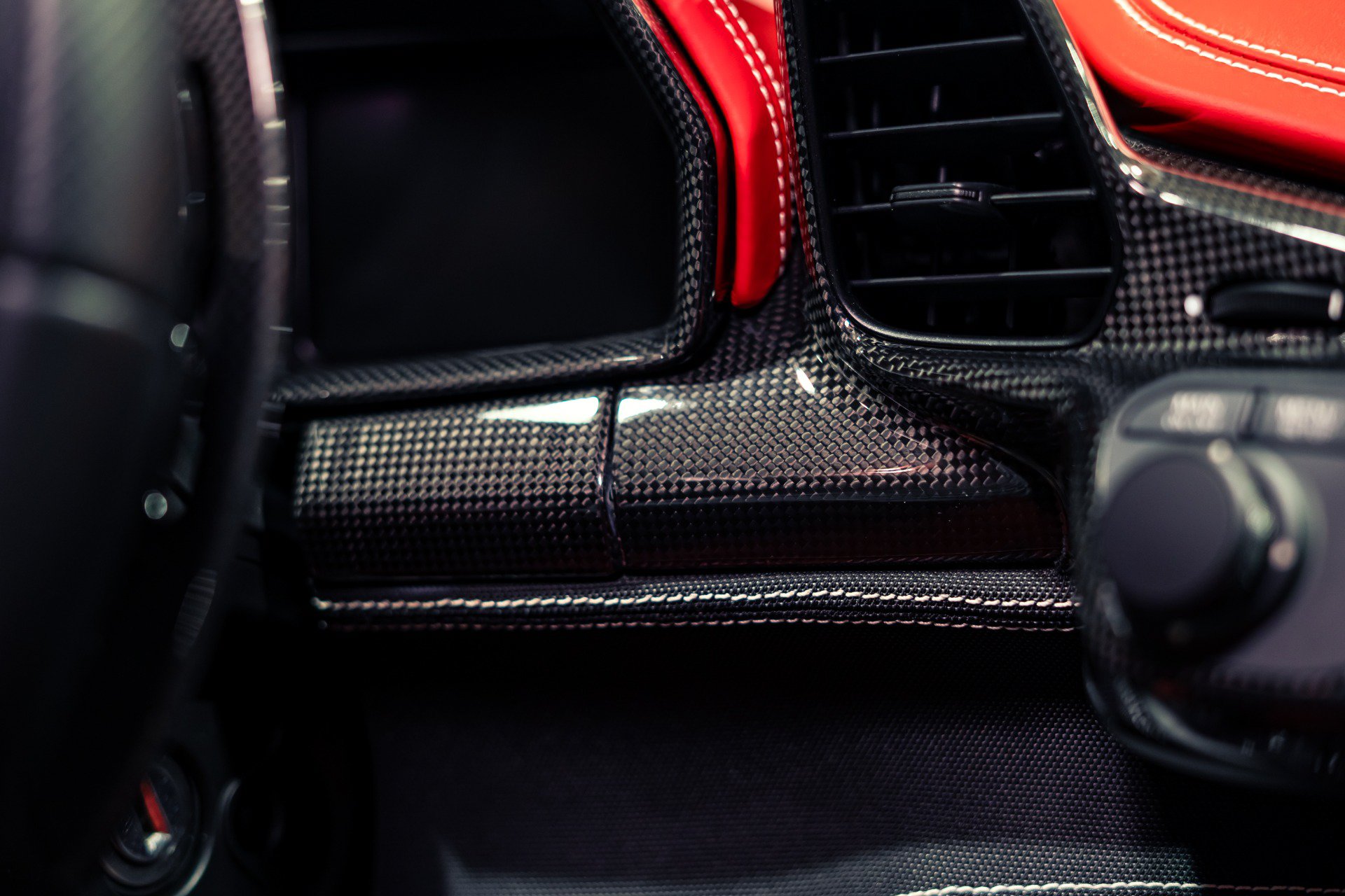 Used 2015 Ferrari 458 Speciale Coupe RWD image 21