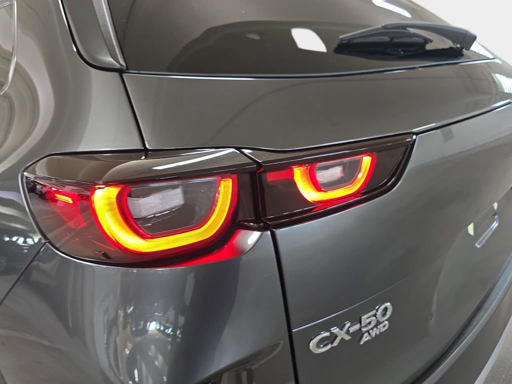 Used 2024 MAZDA CX-50 AWD 2.5 Turbo w/ Cargo Package image 33