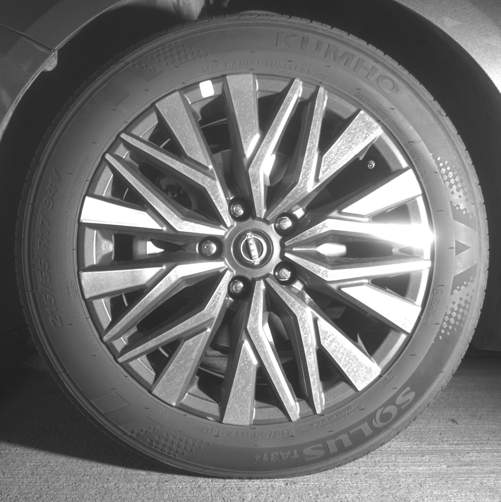 Used 2025 Nissan Altima 2.5 SV FWD image 12