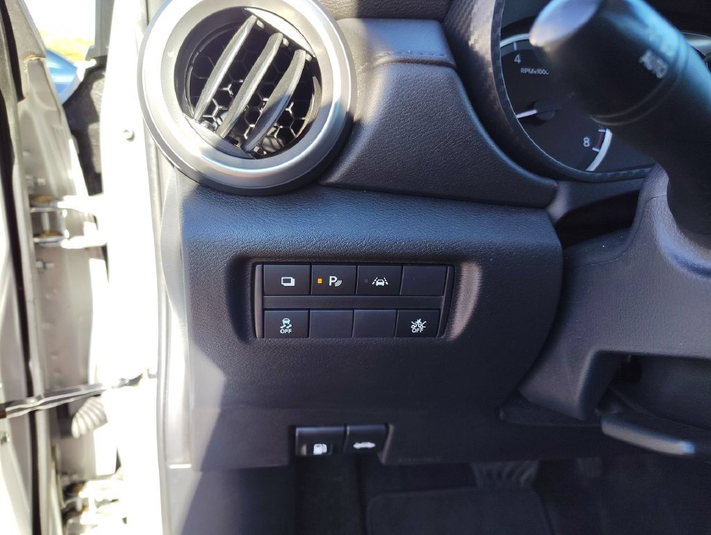 Used 2024 Nissan Versa S w/ S Plus Package FWD image 18