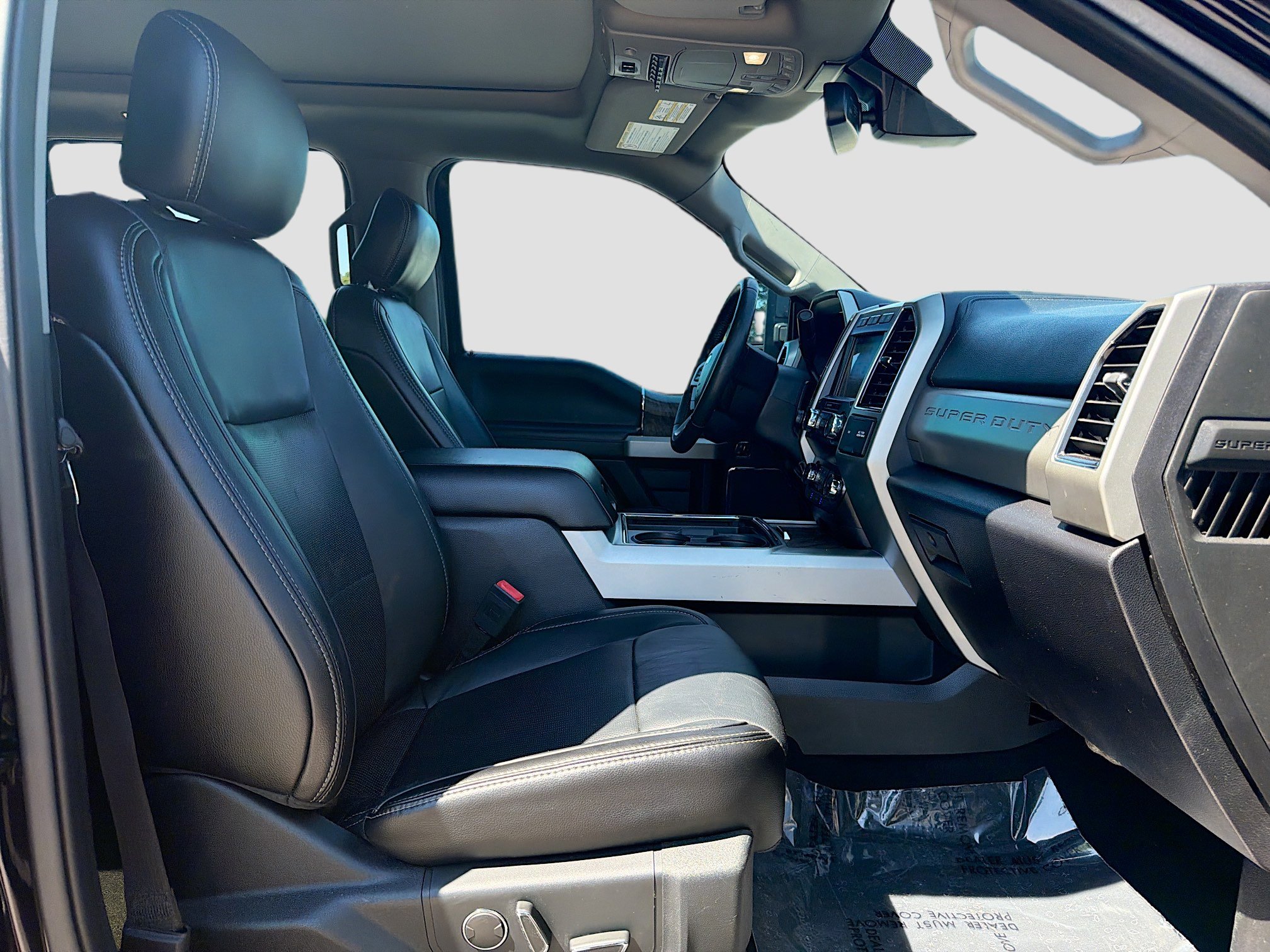 Used 2019 Ford F250 Lariat w/ Lariat Ultimate Package AWD/4WD image 14