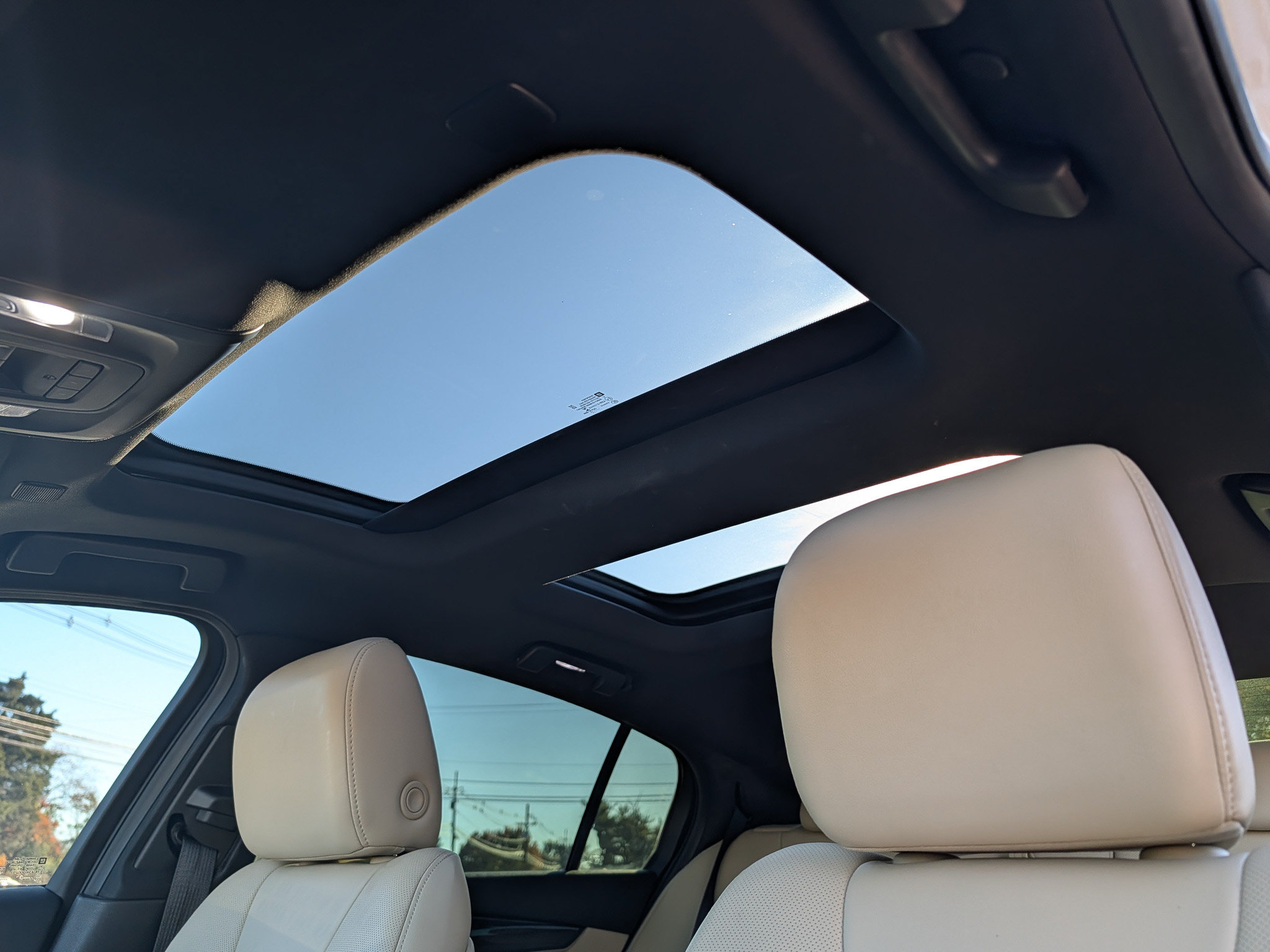 Used 2022 Cadillac CT5 Premium Luxury AWD/4WD image 16
