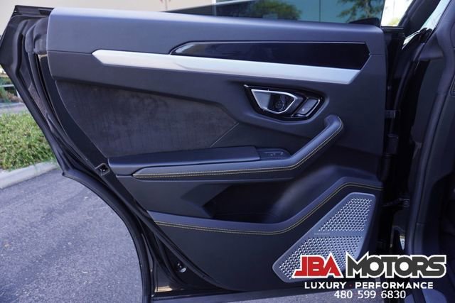 Used 2019 Lamborghini Urus image 85