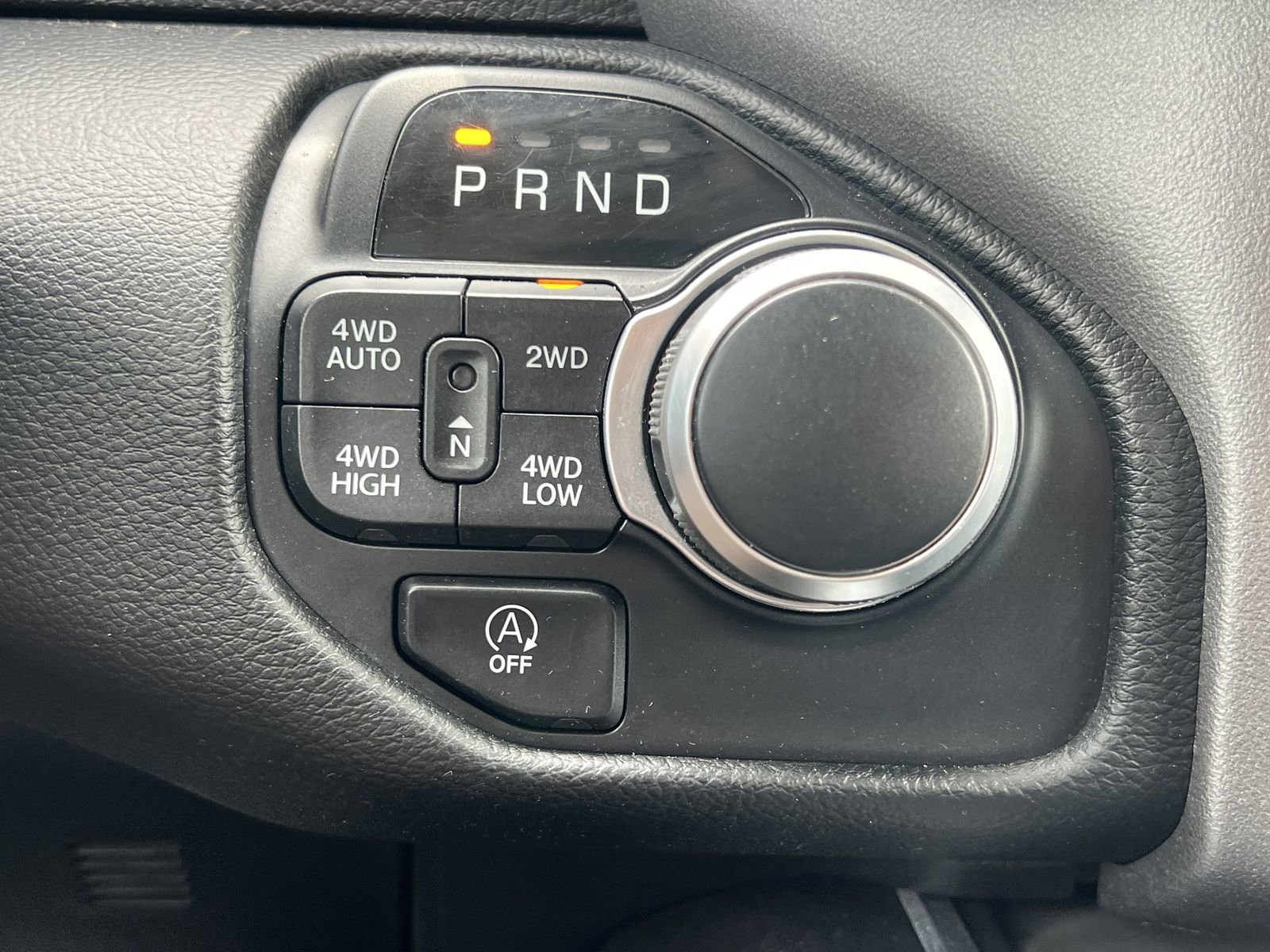 Used 2020 RAM 1500 Big Horn AWD/4WD image 7