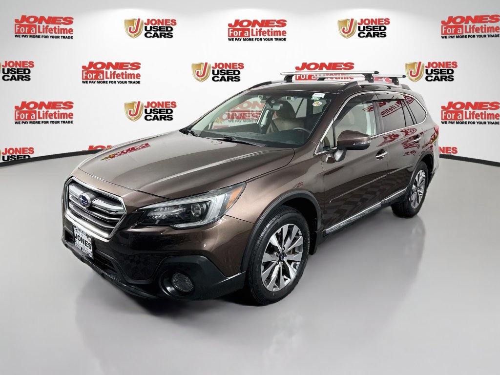 Used 2019 Subaru Outback 2.5i Touring w/ Popular Package #3A AWD/4WD image 12