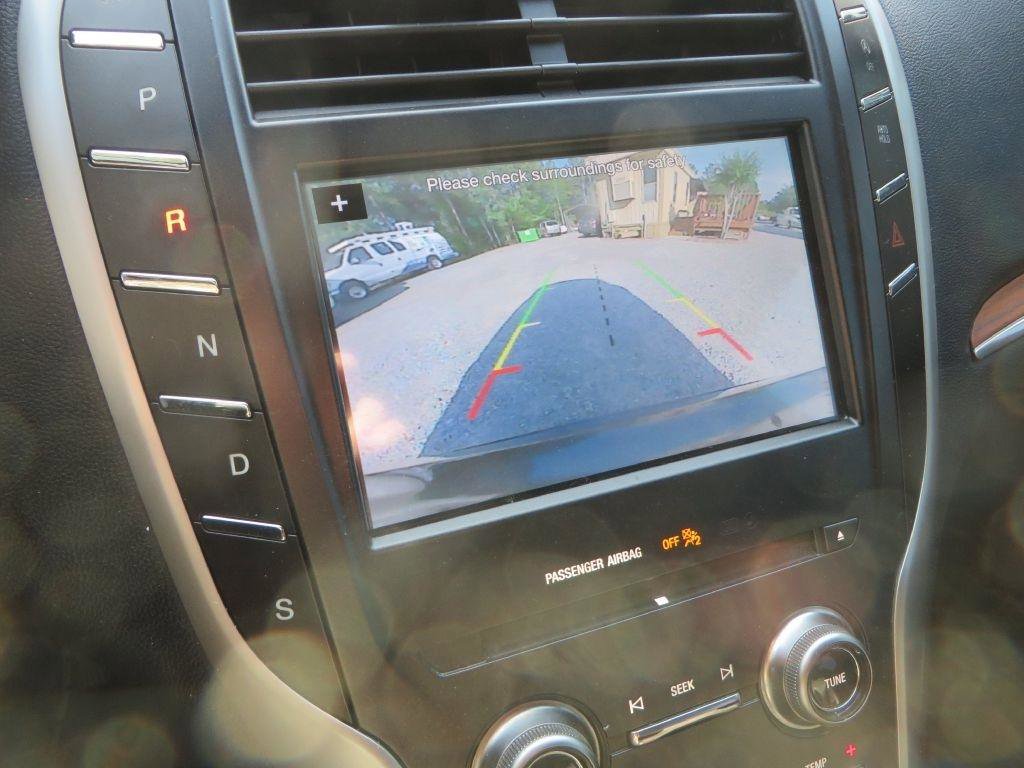 Used 2019 Lincoln MKC Select w/ Select Plus Package FWD image 21