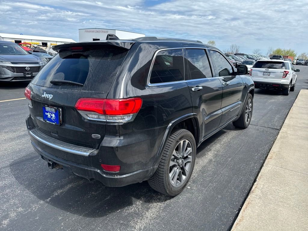 Used 2018 Jeep Grand Cherokee Overland AWD/4WD image 13