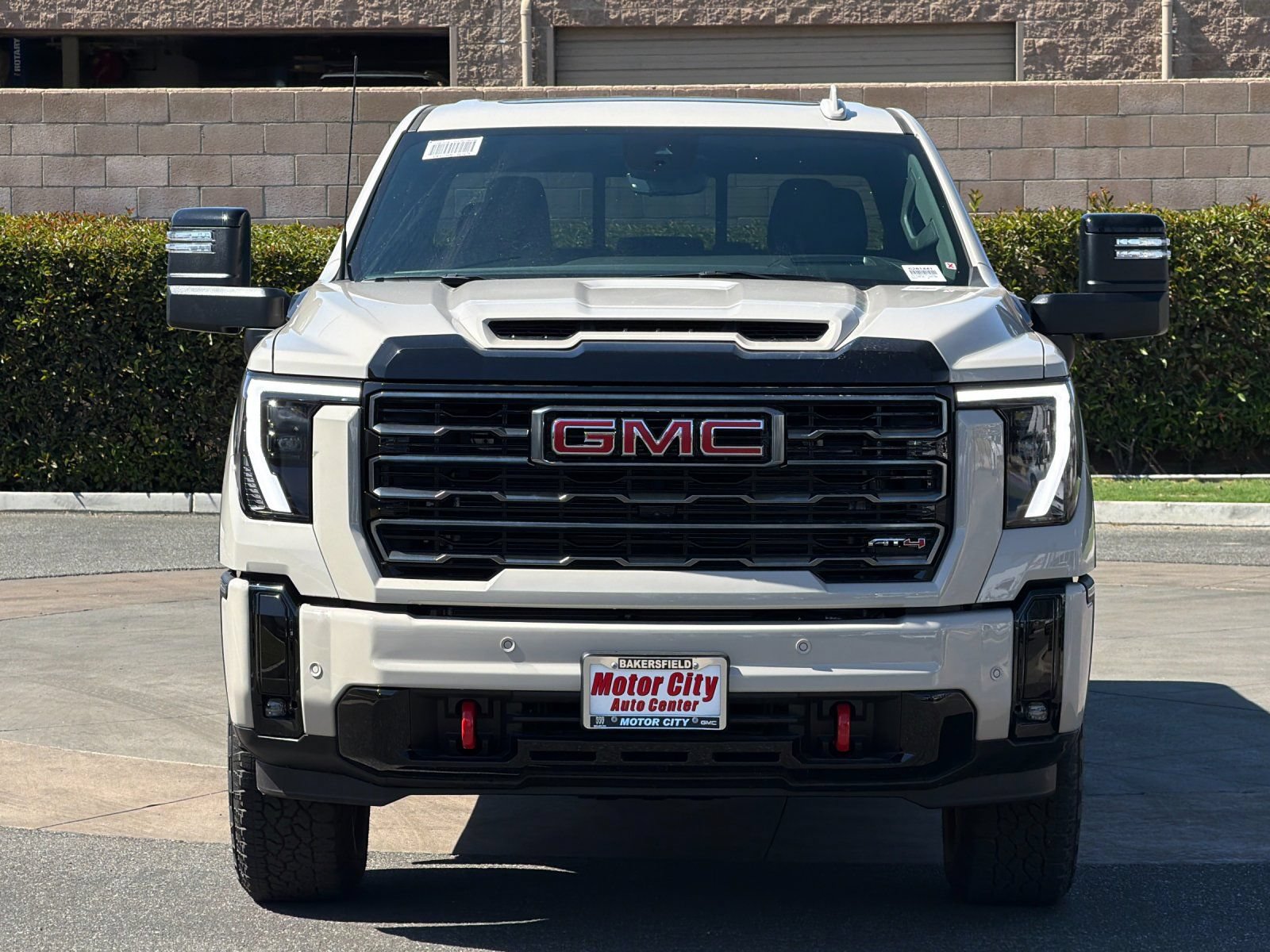 New 2026 GMC Sierra 2500 AT4 w/ AT4 Premium Plus Package AWD/4WD image 9