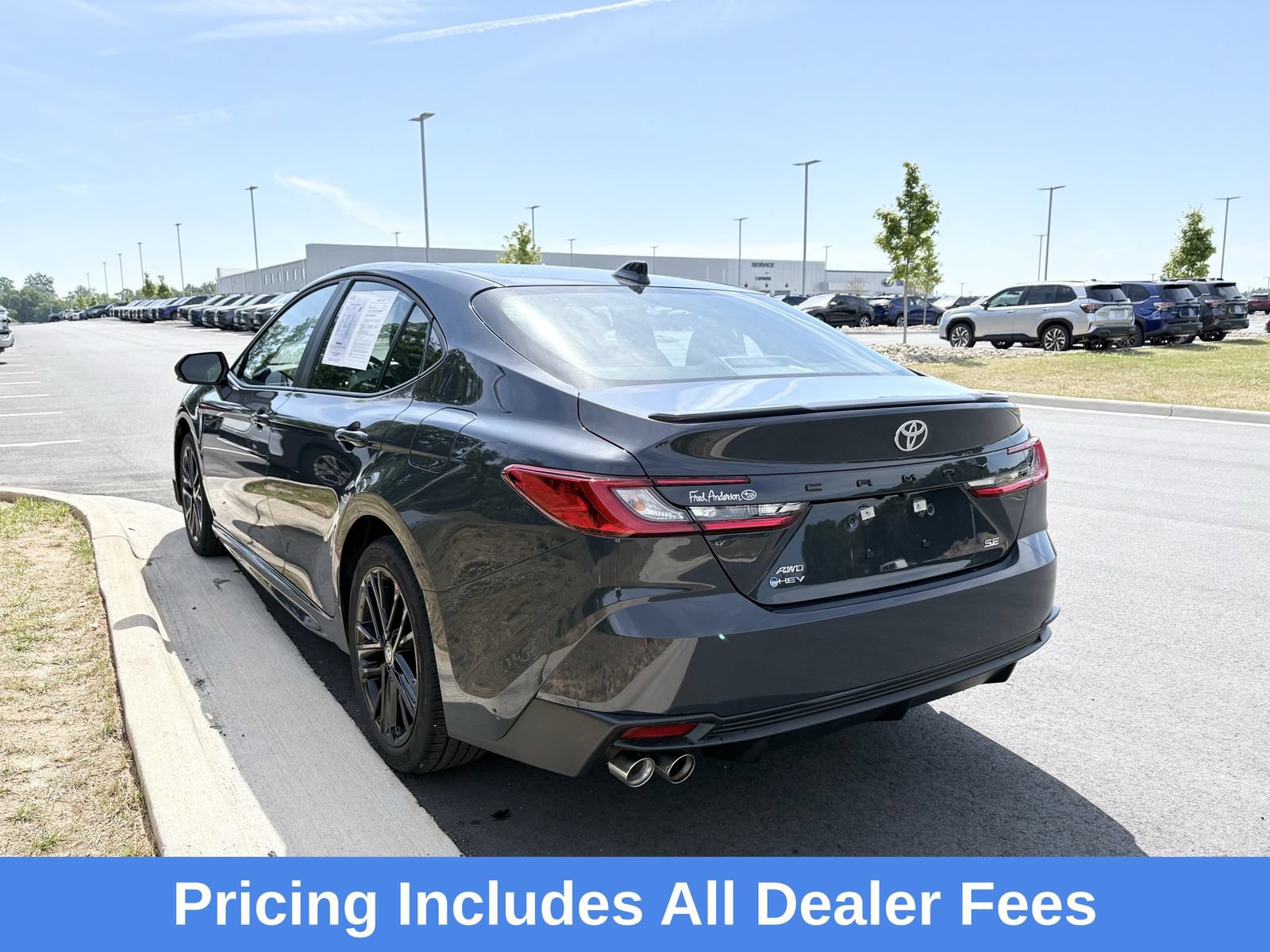 Used 2025 Toyota Camry SE w/ Convenience Package AWD/4WD image 6