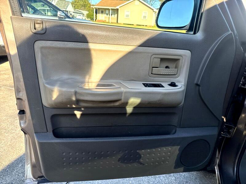 Used 2010 Dodge Dakota Big Horn w/ Extra Security Group image 11