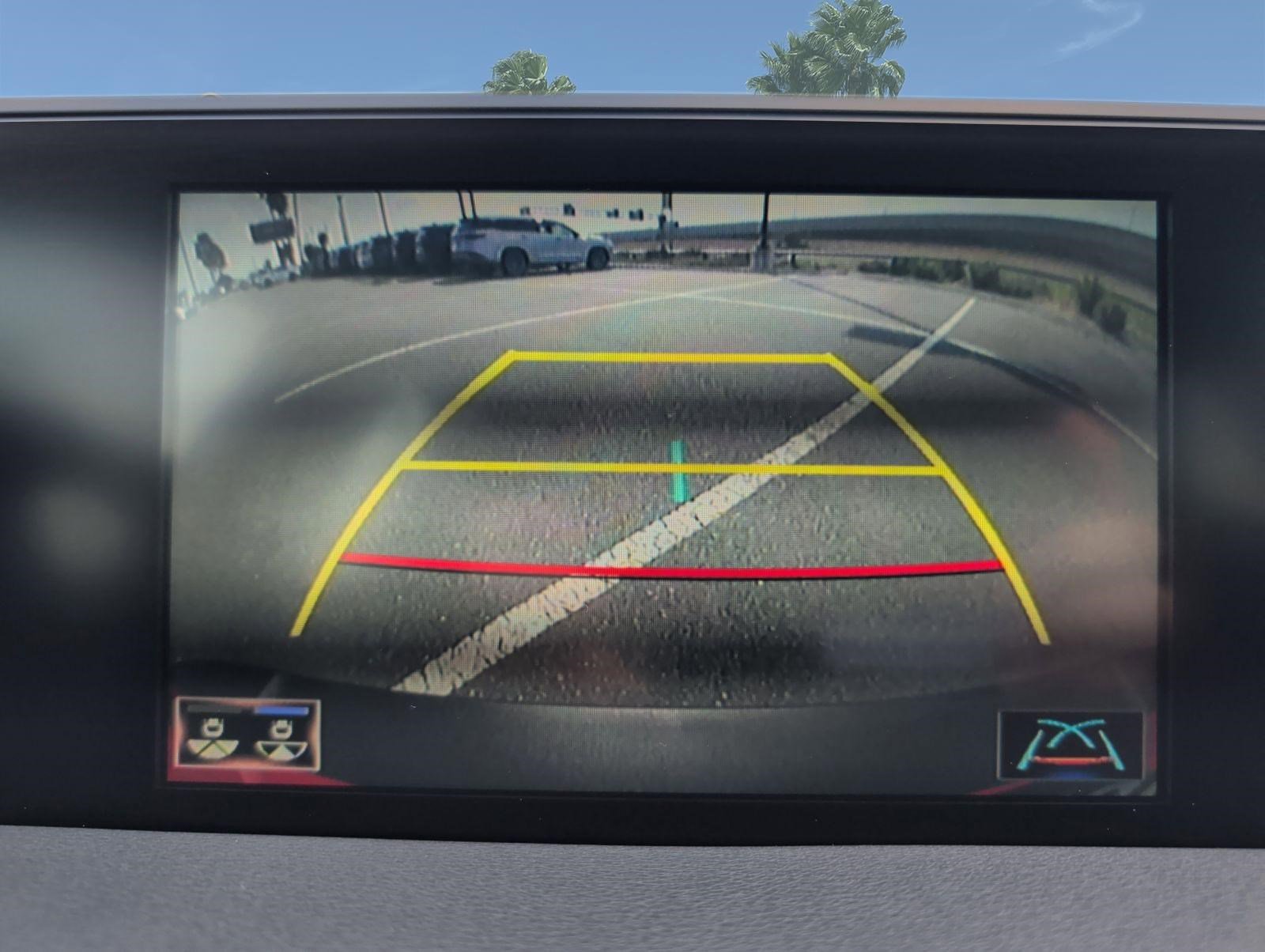 Certified 2022 Lexus UX 200 F Sport w/ Accessory Package (Z2) image 17