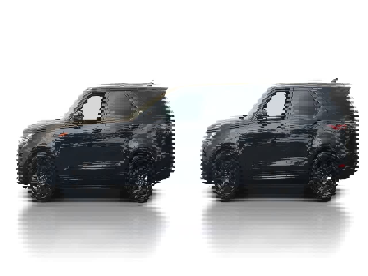 Used 2025 Land Rover Discovery Dynamic SE image 5