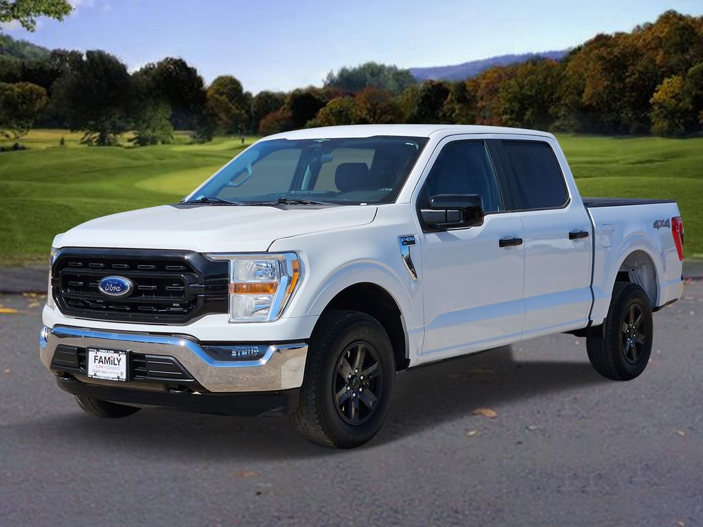 Used 2023 Ford F150 XLT image 3