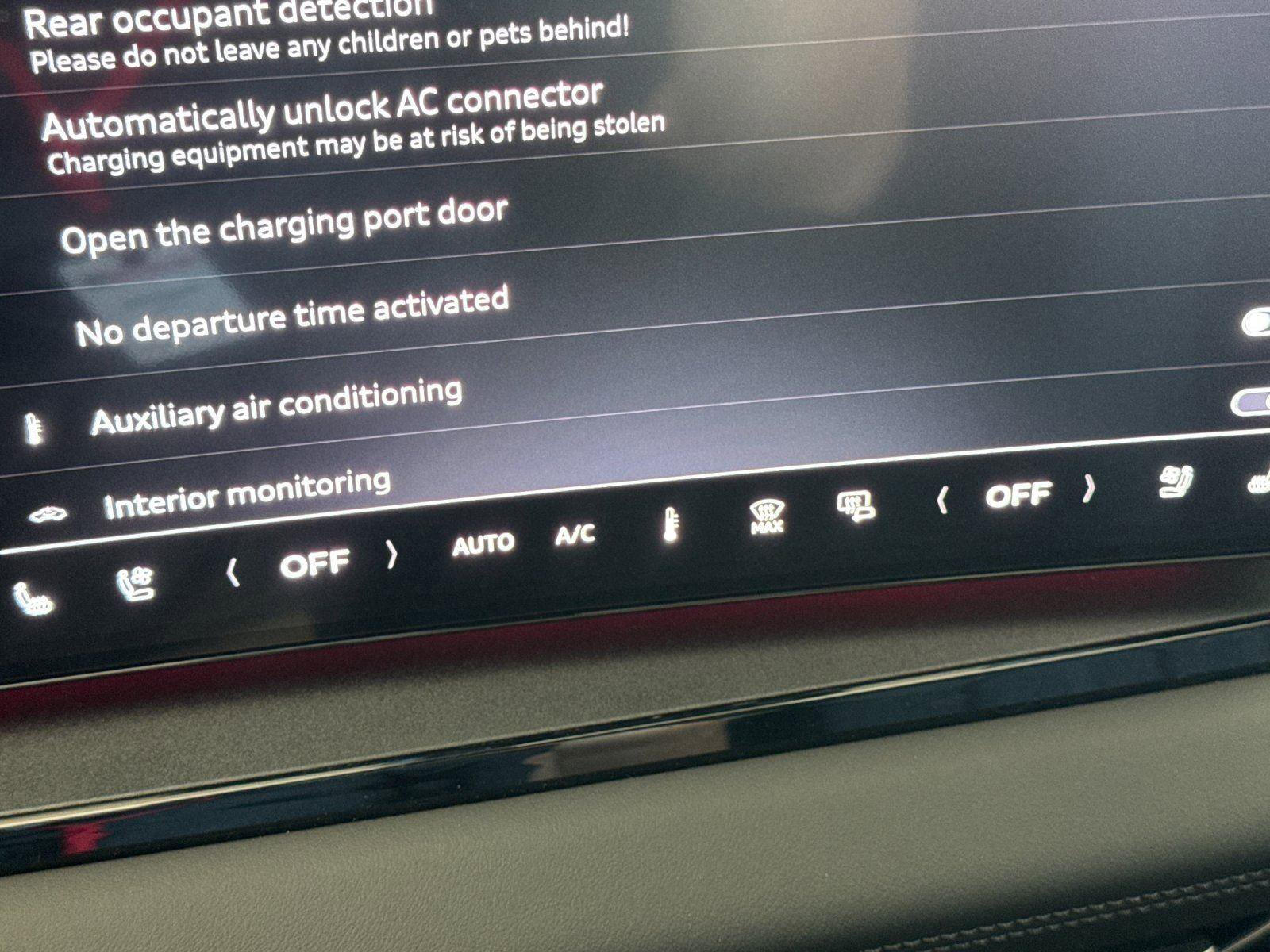 New 2025 Audi Q6 e-tron Premium Plus AWD/4WD image 20