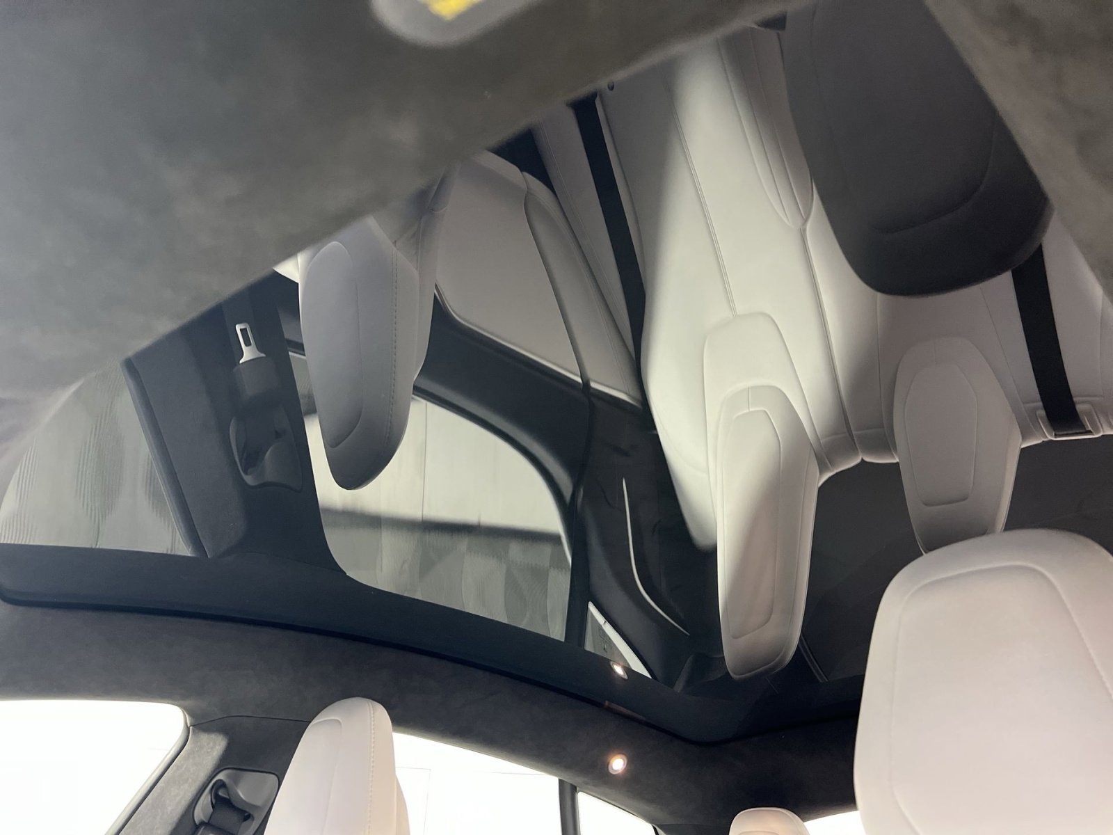 Used 2017 Tesla Model S 90D image 24