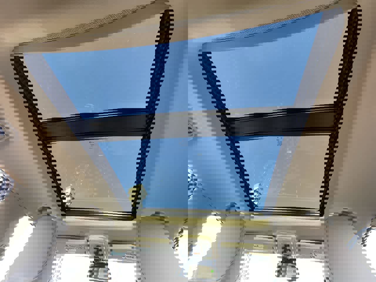 Used 2011 Volvo XC60 T6 image 21