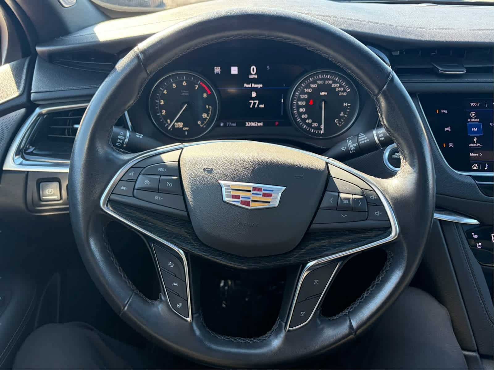 Used 2022 Cadillac XT5 Premium Luxury w/ Technology Package image 12