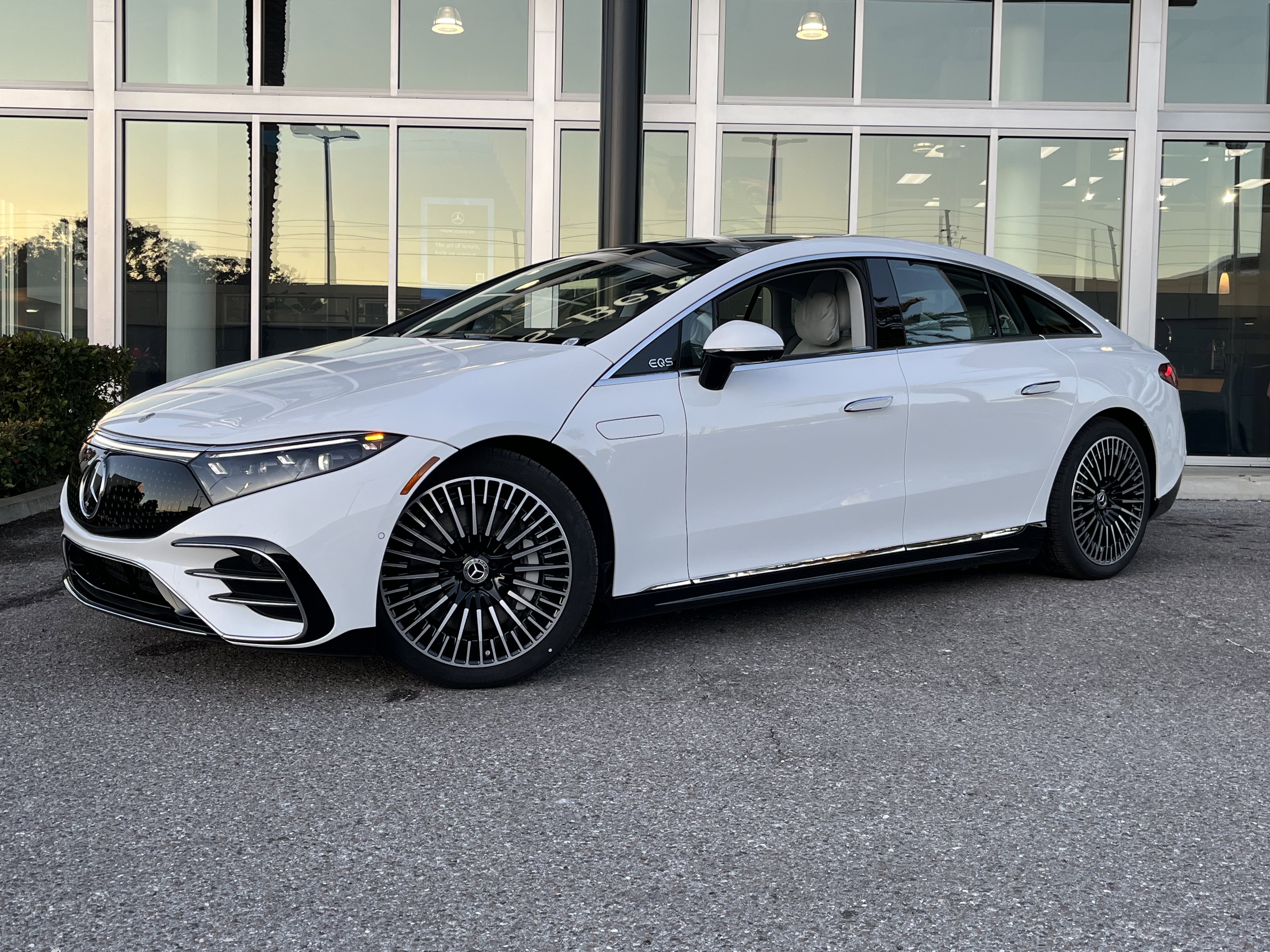 New 2025 Mercedes-Benz EQS 450+ 4MATIC Sedan image 2