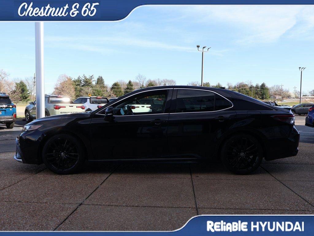 Used 2021 Toyota Camry XSE w/ Navigation Package image 3