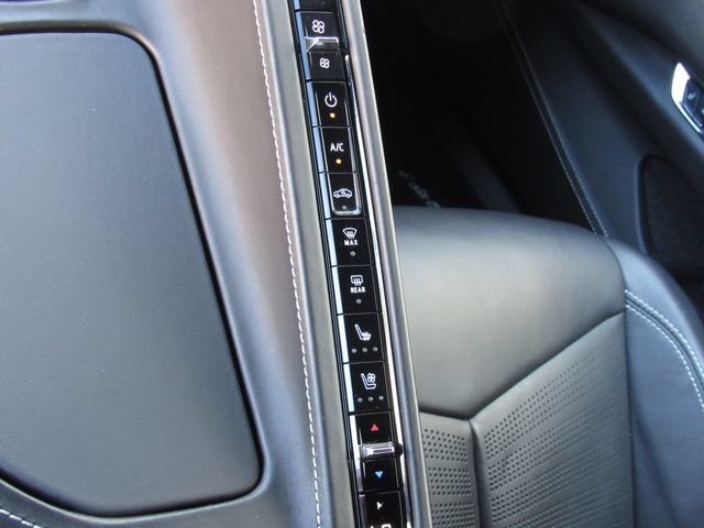 Used 2020 Chevrolet Corvette Stingray Premium Cpe w/ 3LT Preferred Equipment Group RWD image 28