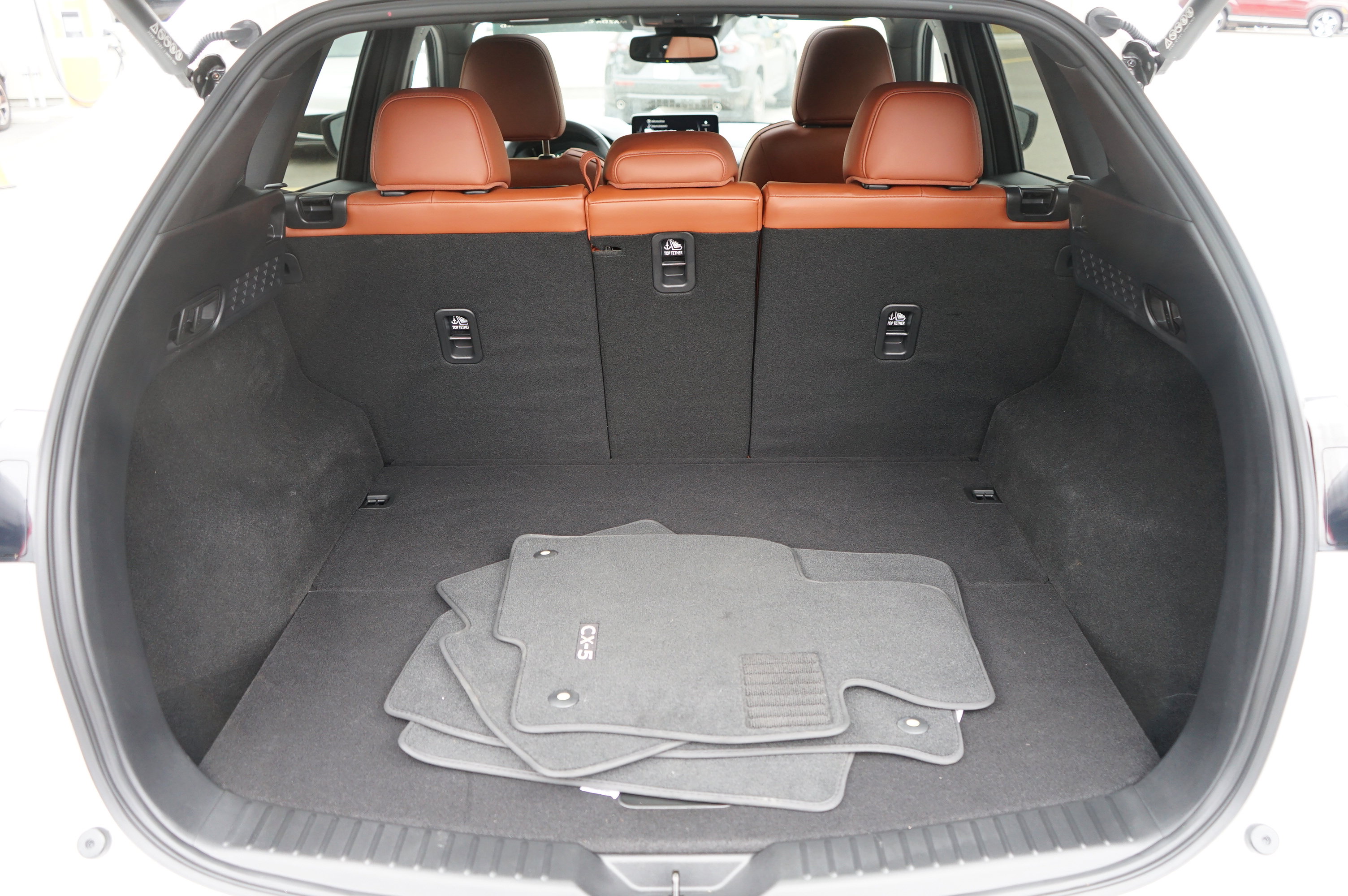 Certified 2025 MAZDA CX-5 Carbon Edition image 11