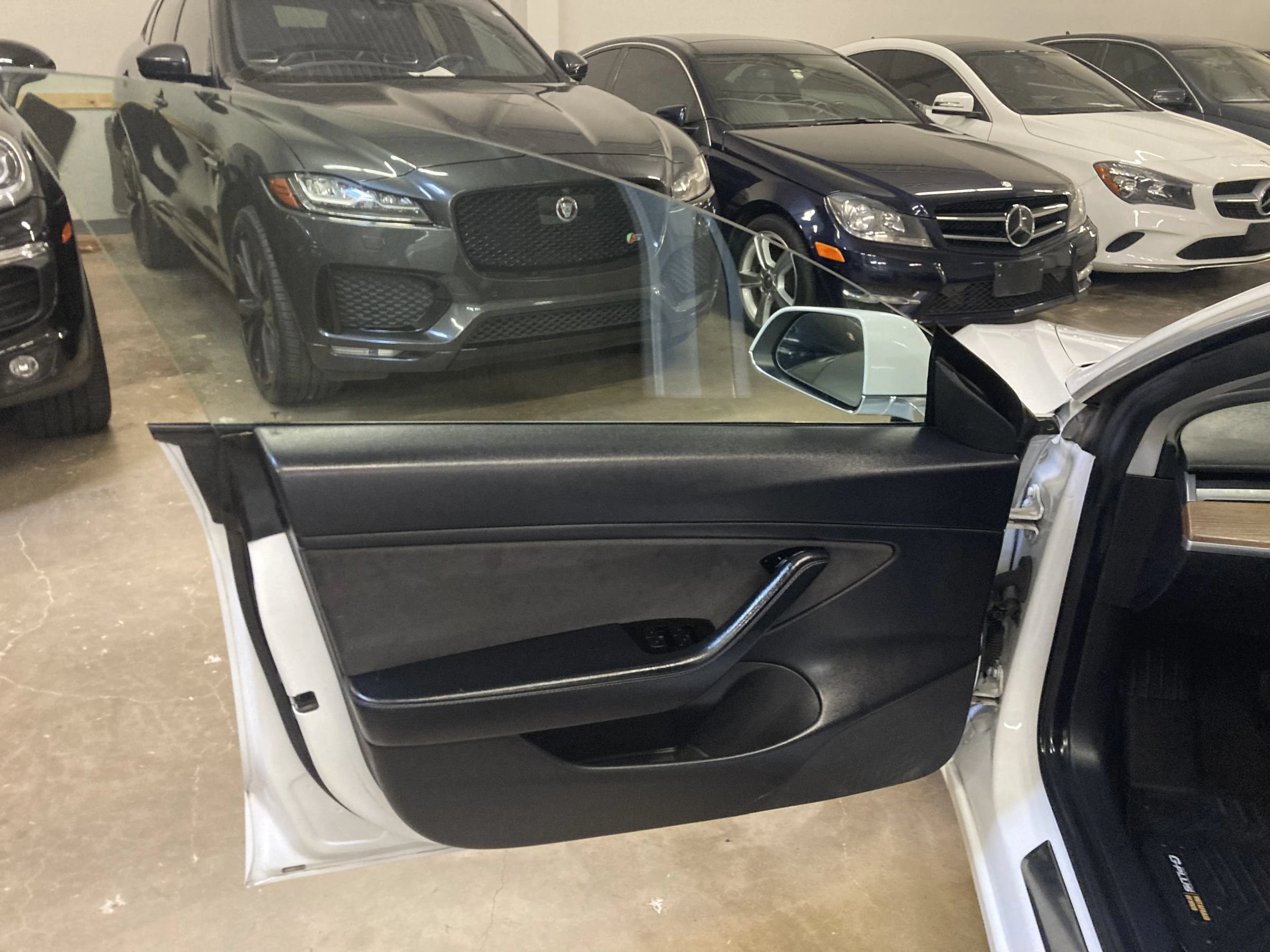 Used 2019 Tesla Model 3 Standard Range RWD image 40