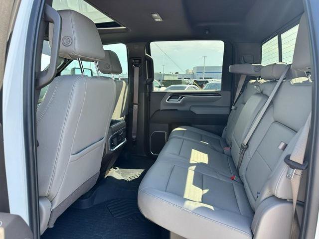 Used 2025 Chevrolet Silverado 2500 LTZ w/ LTZ Premium Package AWD/4WD image 10