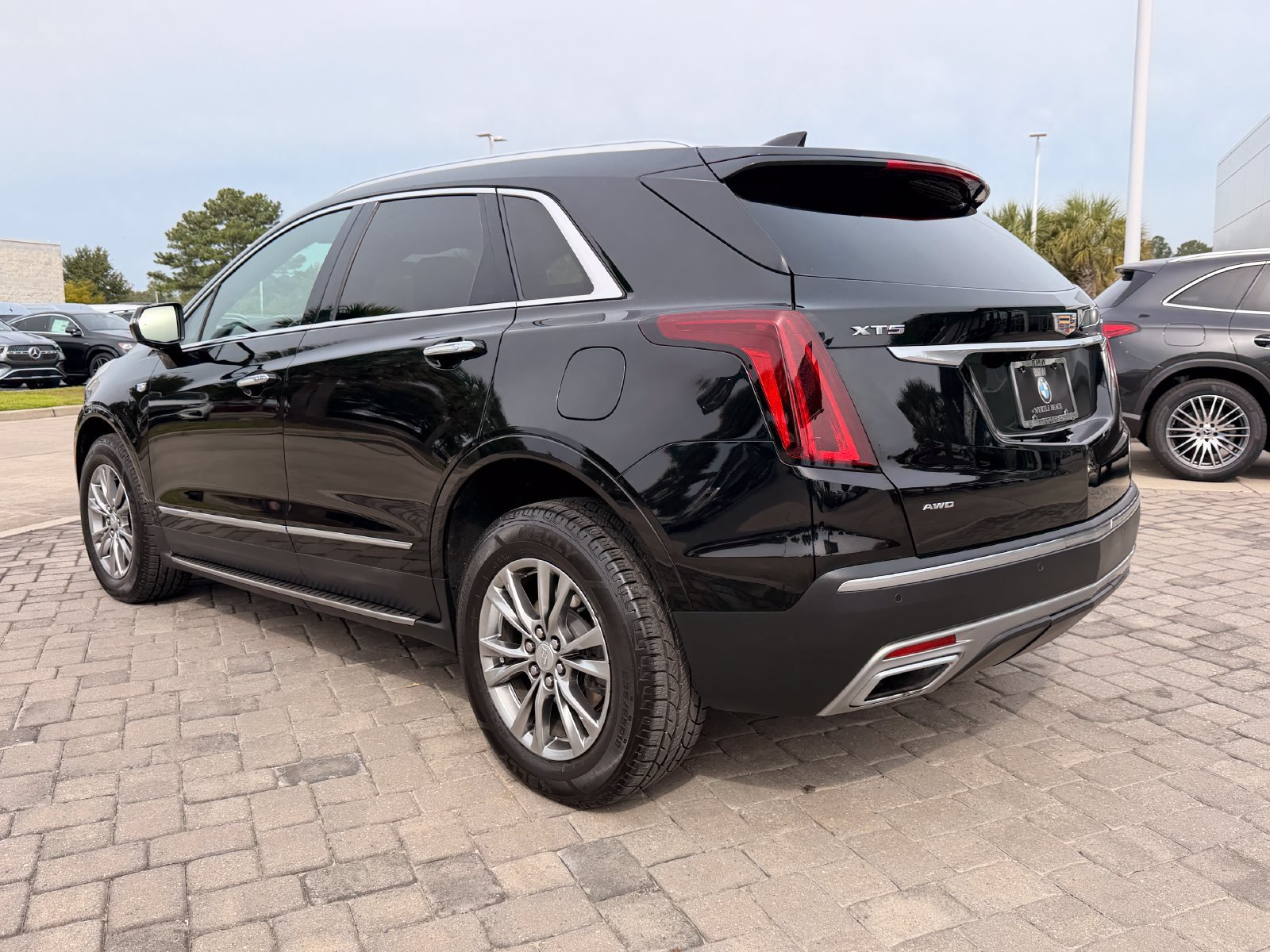 Used 2020 Cadillac XT5 Premium Luxury AWD/4WD image 11