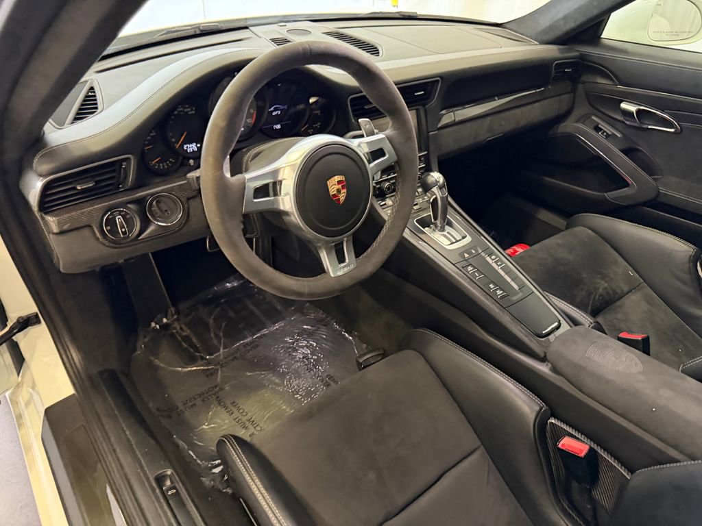 Certified 2015 Porsche 911 GT3 RWD image 4