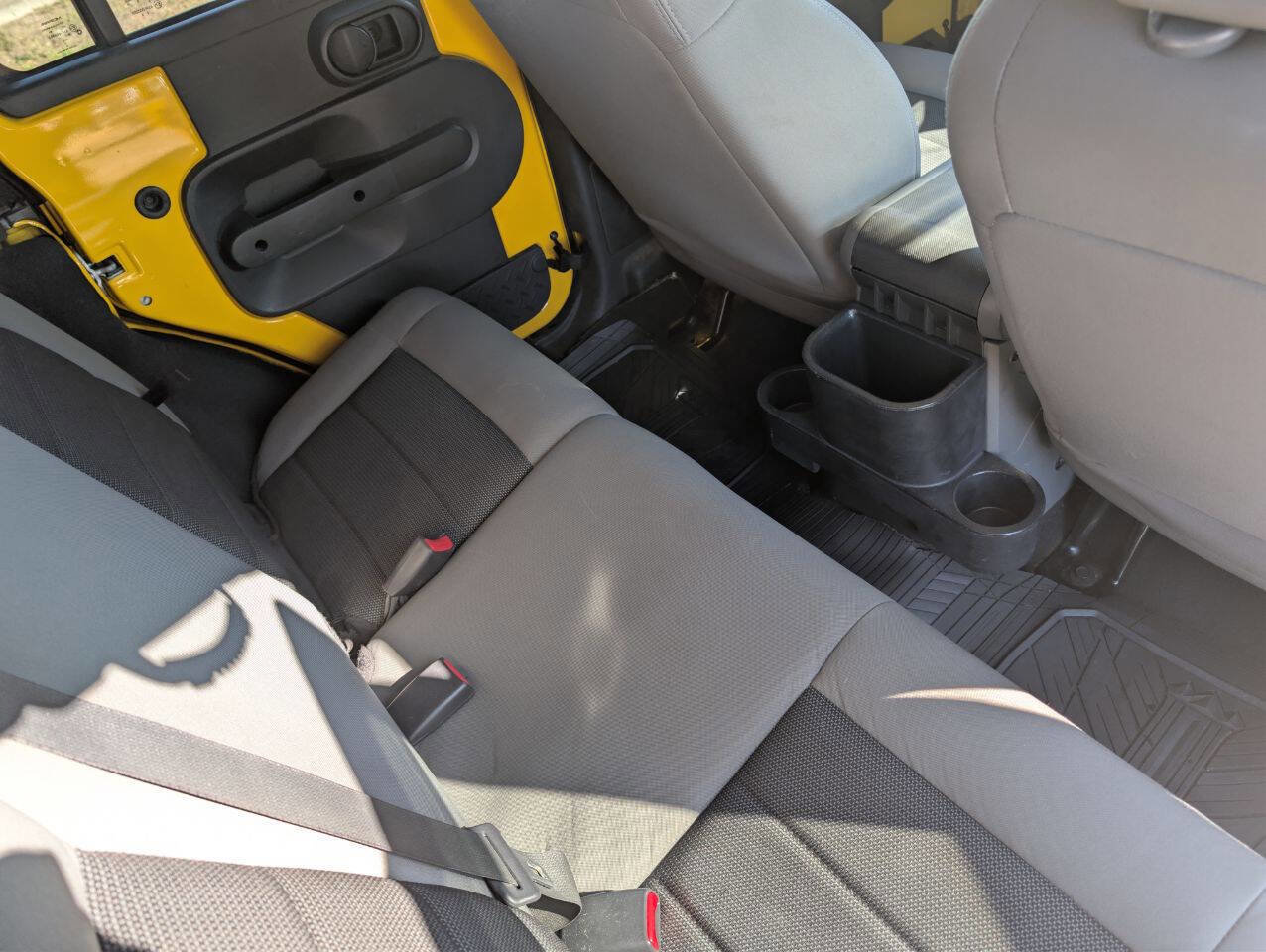 Used 2009 Jeep Wrangler Unlimited X image 19