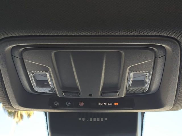 Used 2023 Chevrolet Silverado 1500 Custom image 22