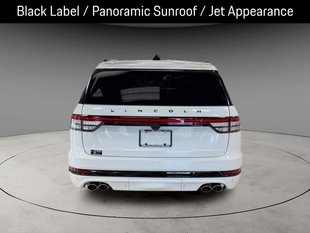 Certified 2025 Lincoln Aviator Black Label w/ Jet Appearance Package AWD/4WD image 5