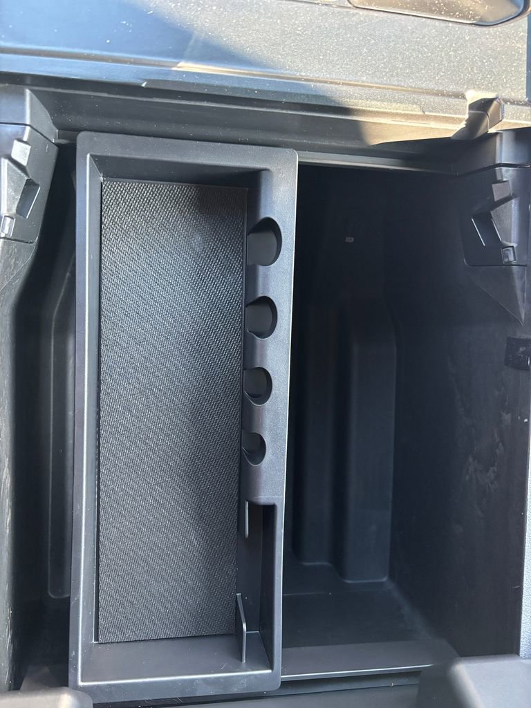 Used 2023 Ford F150 Lariat w/ Equipment Group 502A High AWD/4WD image 38