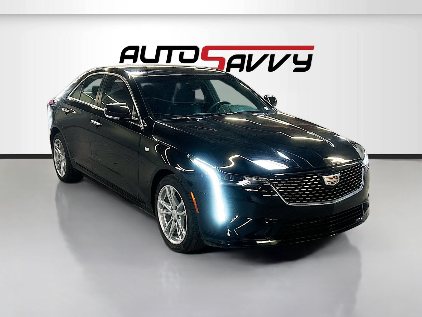 Used 2024 Cadillac CT4 Luxury RWD image 1
