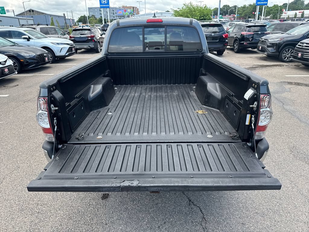Used 2015 Toyota Tacoma 4x4 Double Cab w/ SR5 Package image 7