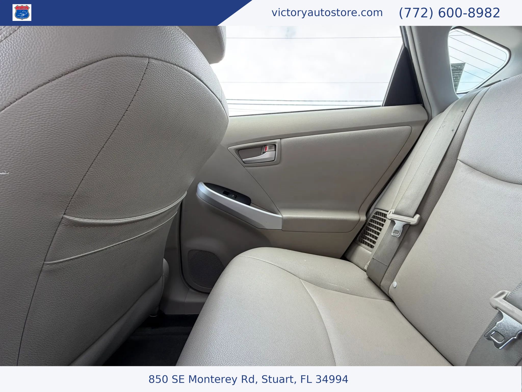 Used 2014 Toyota Prius Two FWD image 34