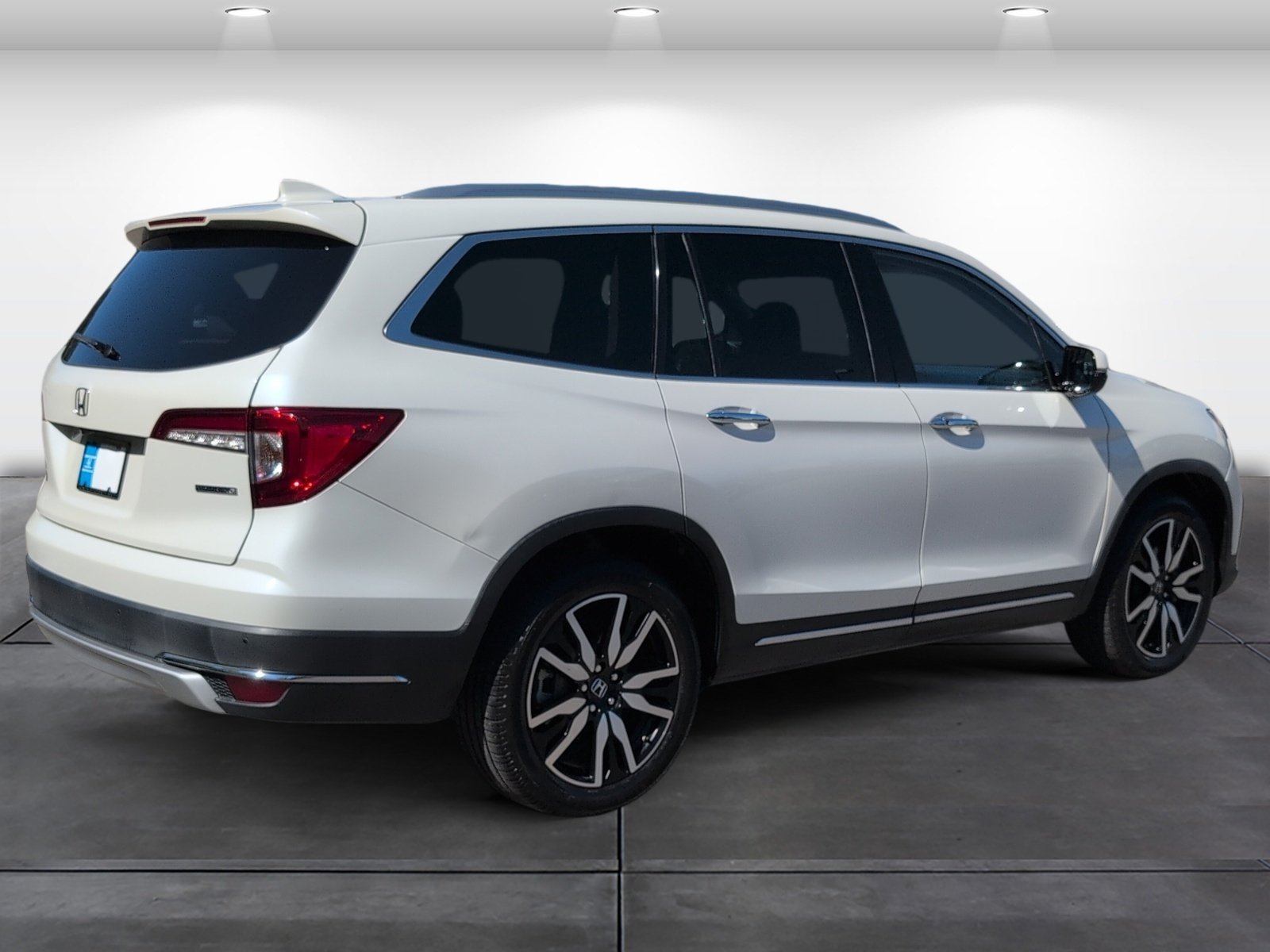 Certified 2019 Honda Pilot Touring image 7