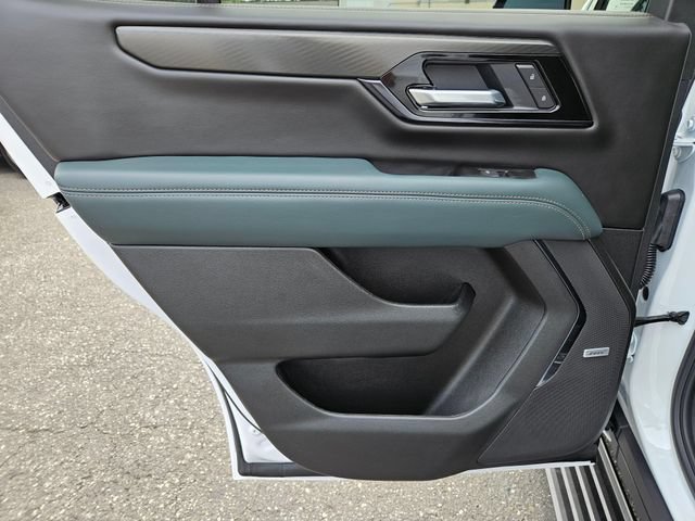 New 2026 GMC Yukon AT4 w/ AT4 Premium Plus Package AWD/4WD image 22