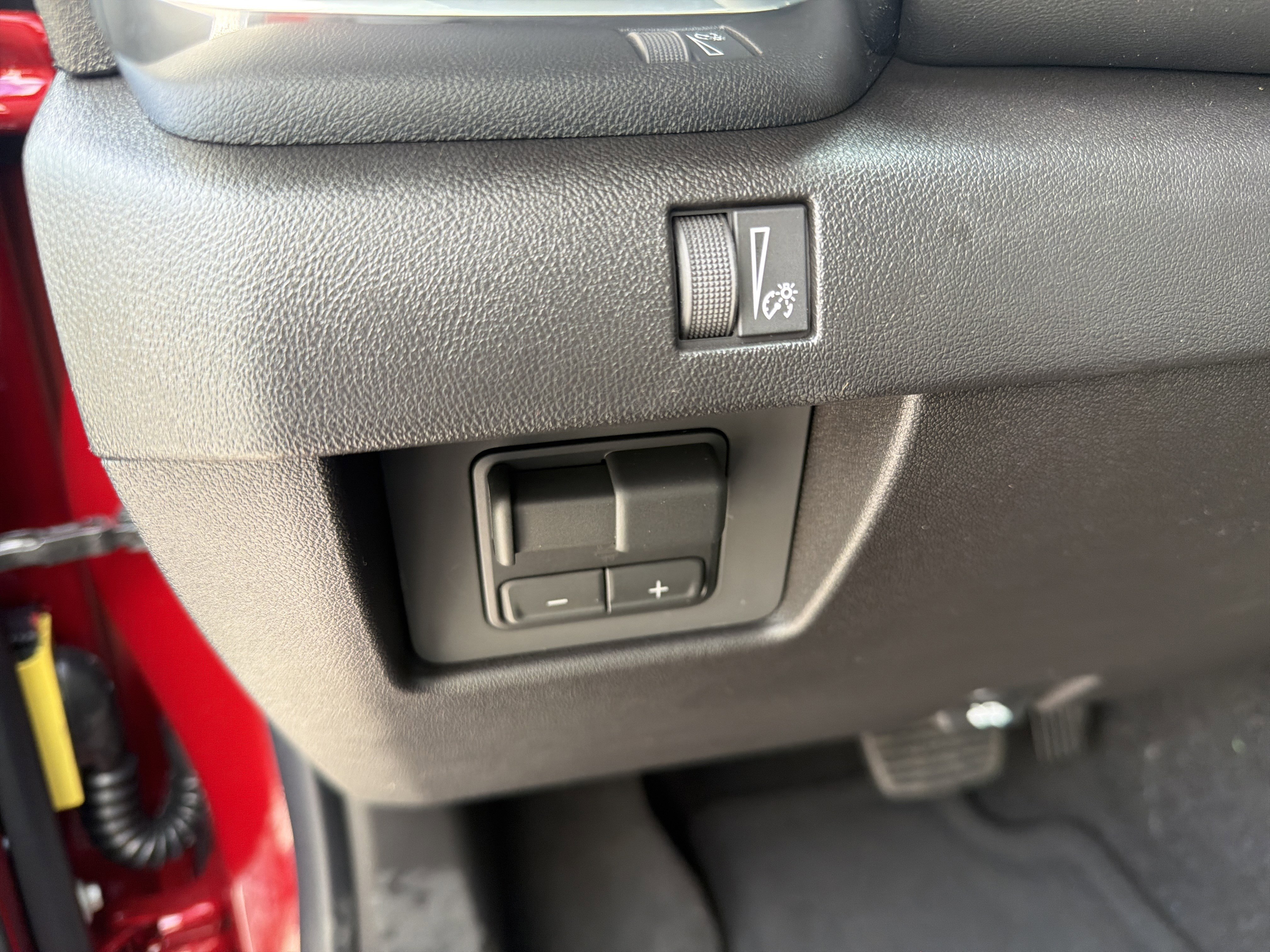 New 2026 GMC Canyon Elevation w/ Convenience Package image 19