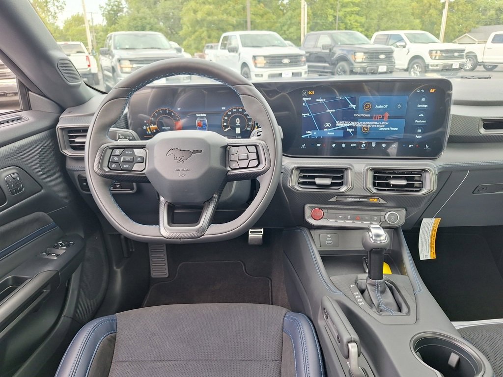 New 2025 Ford Mustang Dark Horse image 6