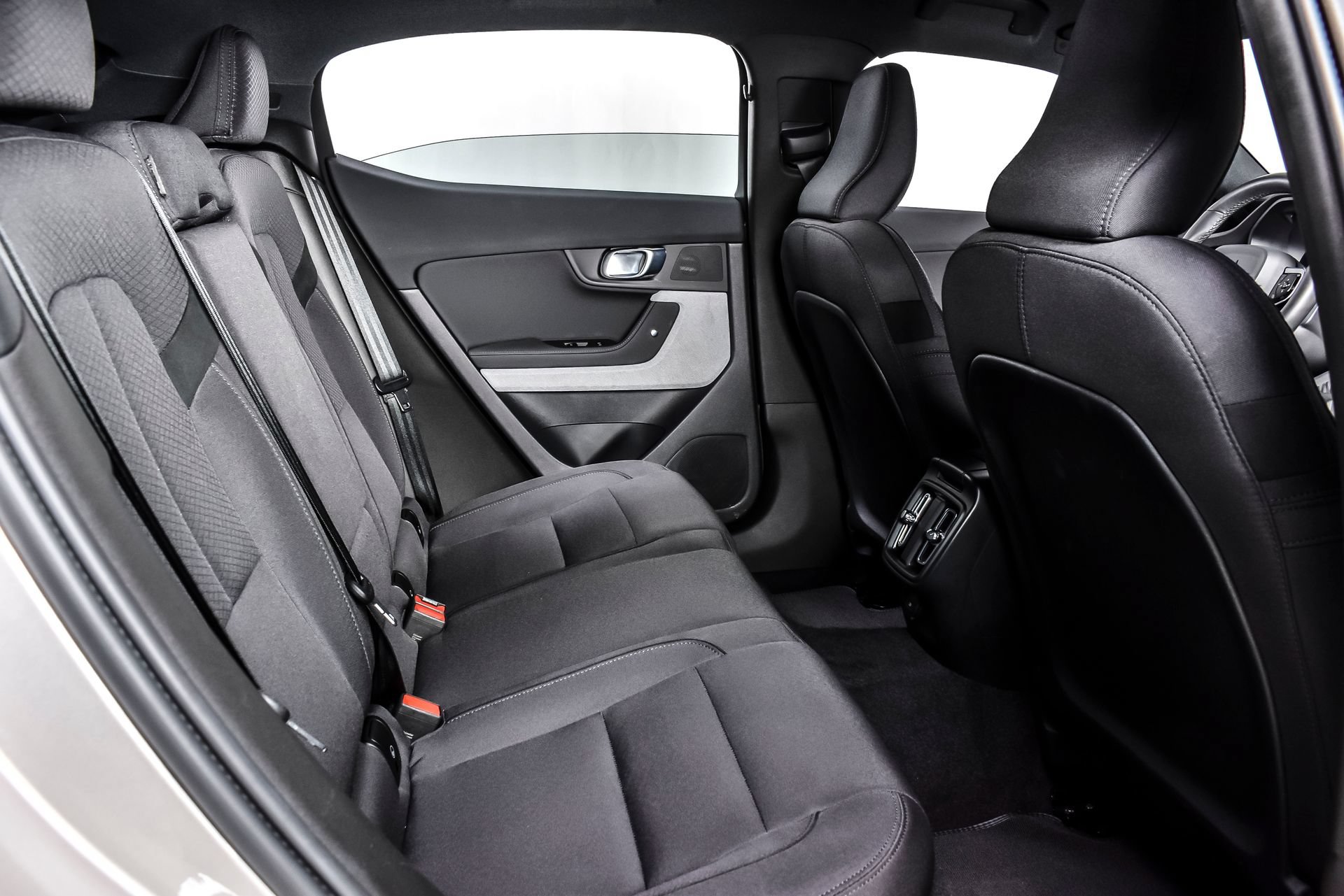Used 2023 Polestar Polestar 2 w/ Pilot Pack AWD/4WD image 21