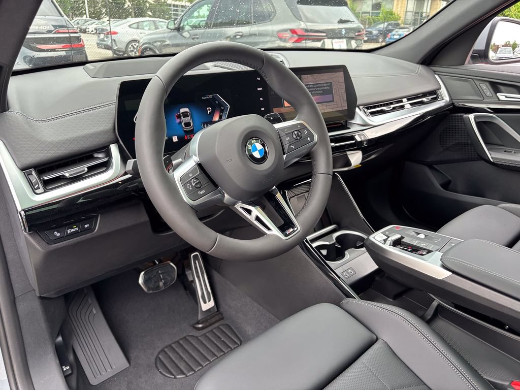 New 2026 BMW X2 xDrive28i w/ Technology Package AWD/4WD image 12