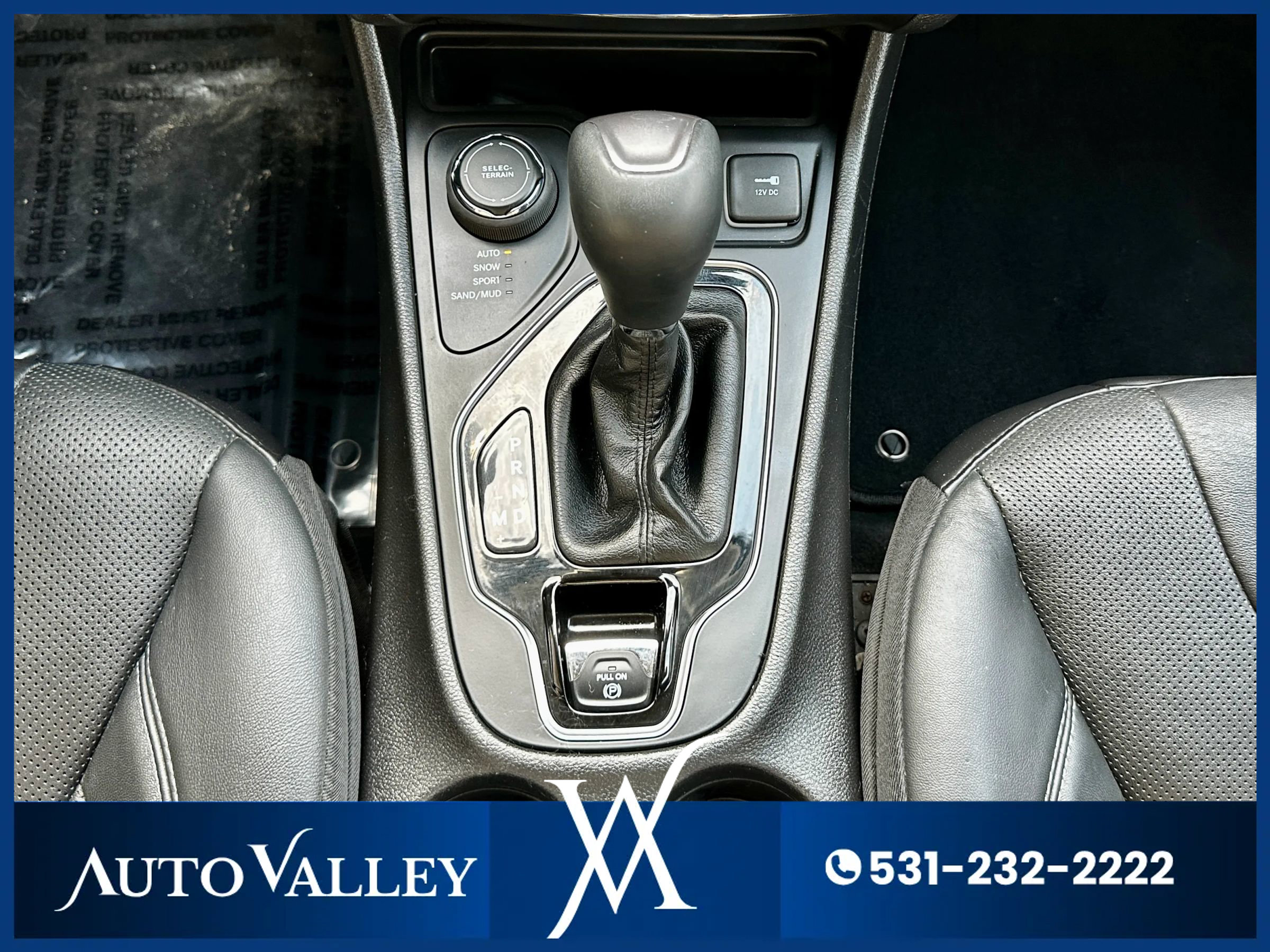 Used 2019 Jeep Cherokee Limited image 32